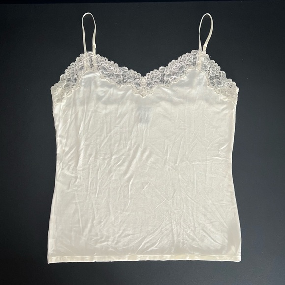 Two Ann Taylor camisoles white and black excellent condition 🩷 - Picture 4 of 14